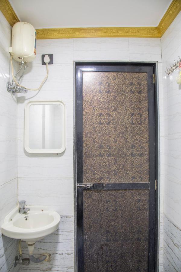 Relax Guest House Mumbai Exterior photo