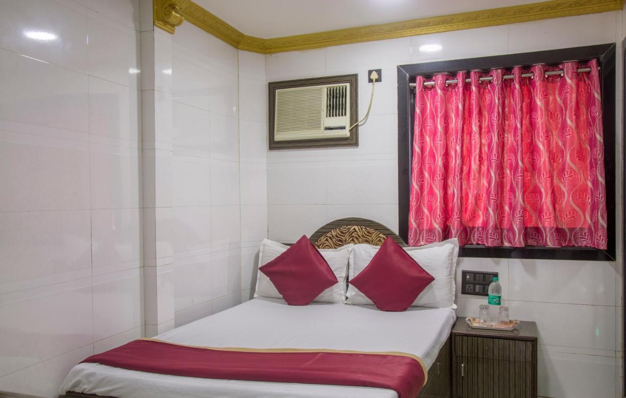 Relax Guest House Mumbai Exterior photo
