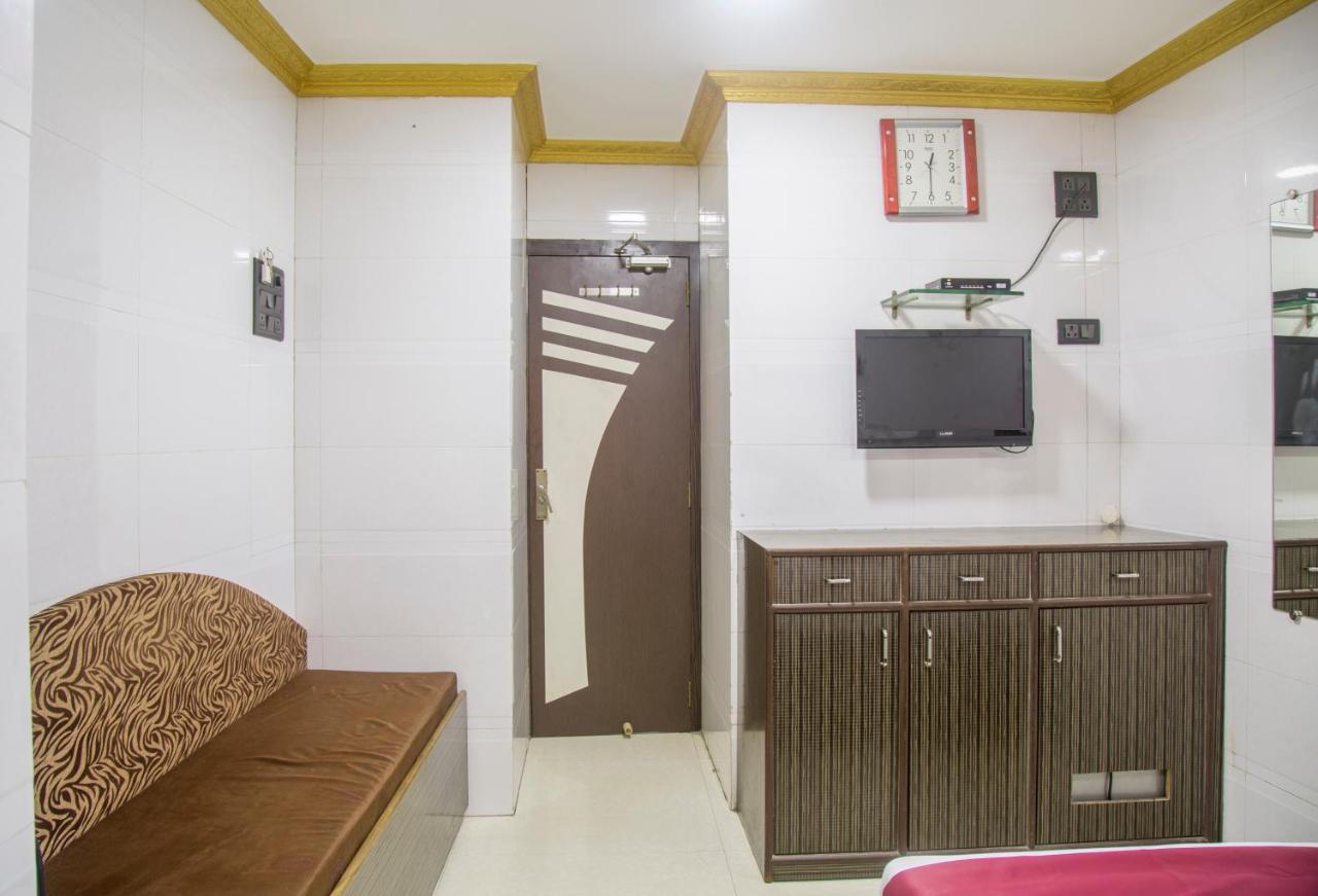 Relax Guest House Mumbai Exterior photo